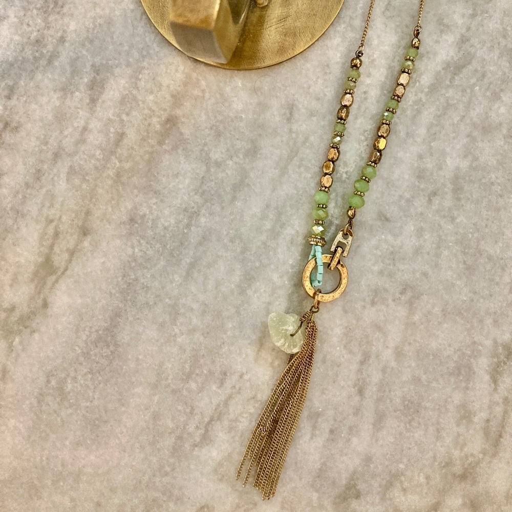 Beaded Green Stone Tassel Antique Gold Necklace - Picture 4 of 8